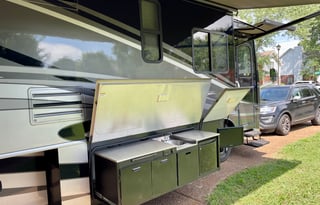 Fully-Loaded & in Good Condition!