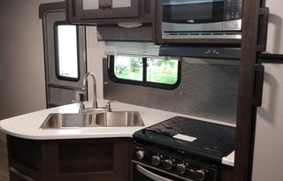 2020 Heartland Pioneer BH 270 "Hauley"