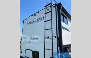 2024 Coachmen Freedom Express Ultra Lite 294BHDS