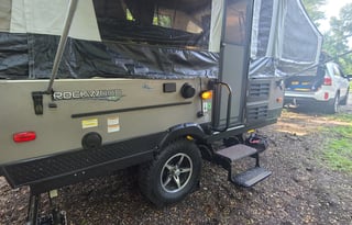 Great Family Escape w/Outdoor Shower & AC