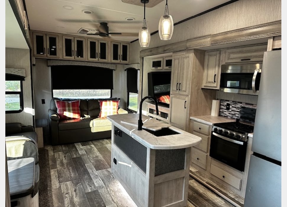 Fifth Wheel rentals in Bowling green