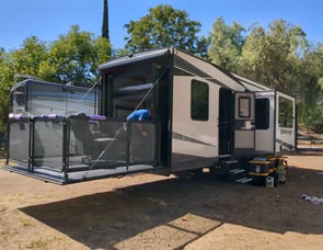 Grand Design Momentum G-Class 29G