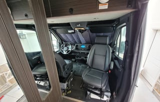 Utah Adventure Van - Yellowstone to Zion!