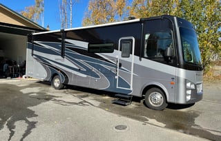 Premium Class A RV- Spacious & Comfortable Travel