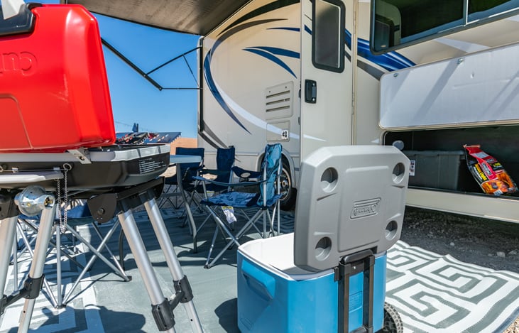 Cuisine Art portable gas grill / cooler