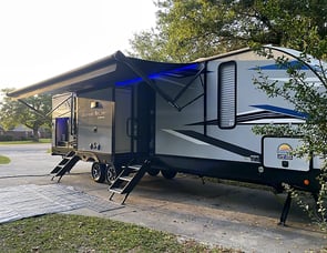 Forest River RV Cherokee Alpha Wolf 33BH-L
