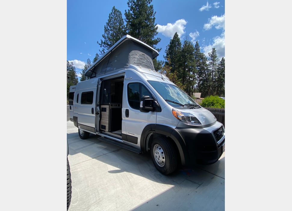 Class B Camping Van rentals in Madras