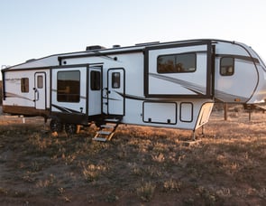 Grand Design Reflection 370FLS