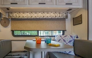 2 SLIDES ForestRiver 2020 FAMILY FAVORITE w WI-FI