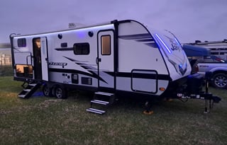 Patrick's 2022 Jayco Jay Feather 24BH(SET-UP ONLY)