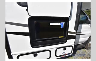 Fully Stocked - 2027 EAST TO WEST Entrada 2800S