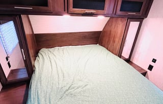 2019 Forest River RV Cherokee Alpha Wolf 26DBH-L