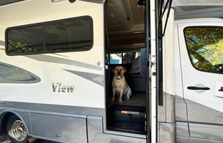 25ft of Freedom - Mountains, Beaches, Beers!