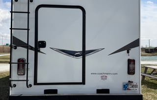 Explore the Country 2023 Coachman Freelander 22FT