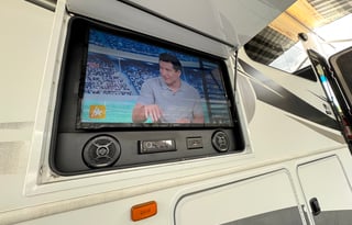 The Glamp Champ - Luxury on Wheels