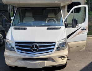 Thor Motor Coach Quantum Sprinter KM24