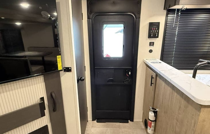 Interview of the main entrance