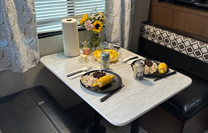 Multifunctional table easily fits 2 adults and 2 kids