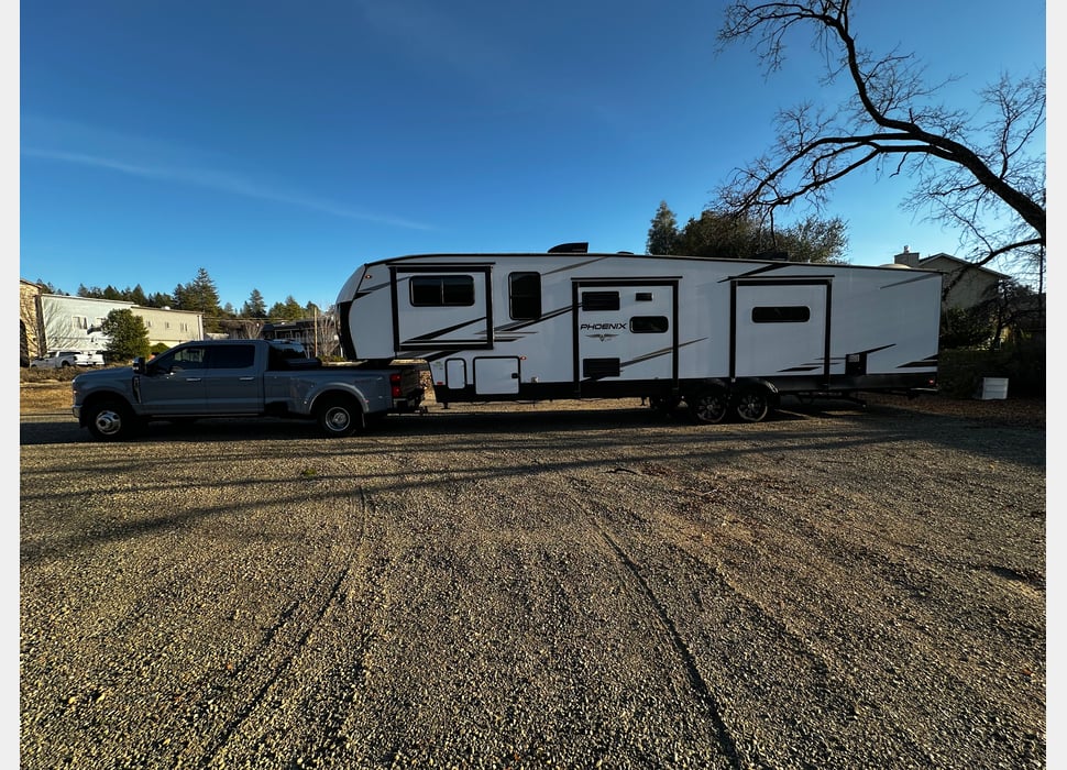 Fifth Wheel rentals in Sonoma