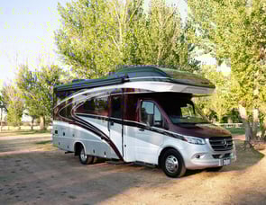 Entegra Coach Qwest 24R