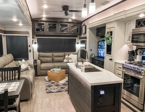 Jayco North Point 377RLBH