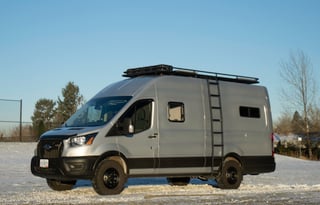 2021 Ford Transit AWD, Hot shower, roof deck