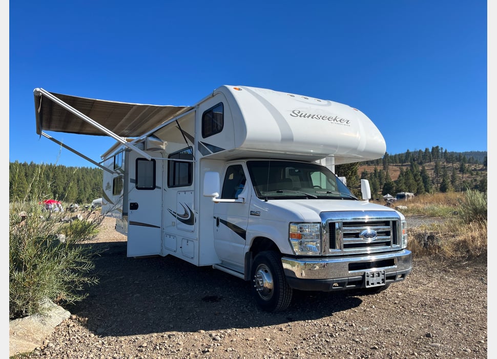 Class C Motor Home rentals in Las Vegas