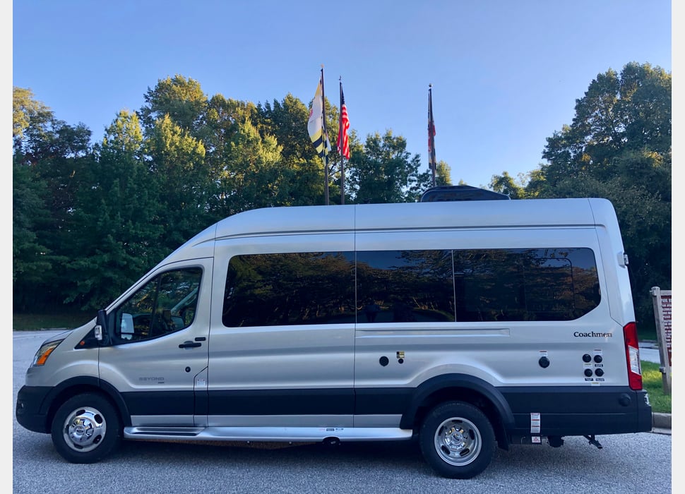 Class B Camping Van rentals in Severn