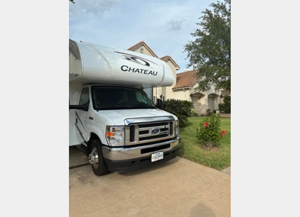 Class C Motor Home rentals in Conroe