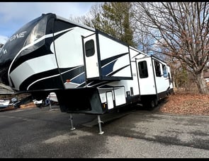 Heartland Milestone 389TB