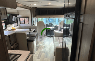 Fully Stocked NEW FR3 Class A Seats 8 sleeps 10