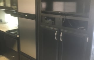 Great Family Getaway w/ Slide-Out.