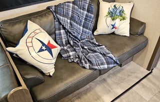 2021 Dutchmen RV Kodiak SE 28SBH