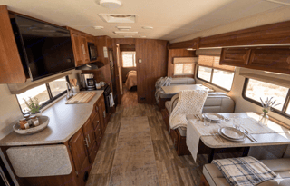 A2-Georgetown GT3 LUXURY CLASS A 6 SLEEPER CLASS A