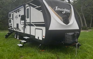 Den - 2022 Grand Design Imagine