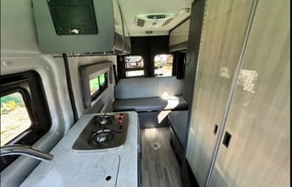 Thor Synergy Campervan| Luxury. Adventure. Freedom