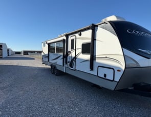 Keystone RV Cougar Half-Ton 34TSB