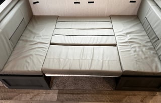Family friendly  Aspen trail 32’ Bunks!