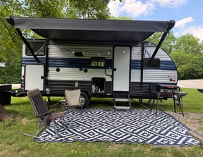 Forest River RV Cherokee Wolf Pup 17JG