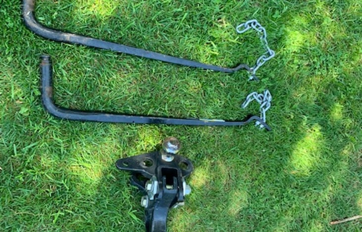 Weight distributing hitch, 2 5/16” ball. 2” shank