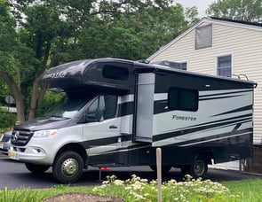 Forest River RV Forester MBS 2401T
