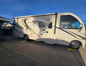 Thor Motor Coach Axis 25.1