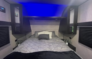 Jayco 26F Sleeps 8