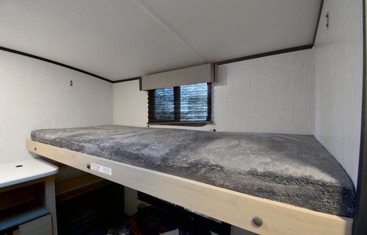 Experience "Wisdom" with our 2022 Cruiser Radiance 28QP located near Table Rock Lake near Branson Missouri and Lake Of The Ozarks. Thank you from us at Stone Mountain RV & Camper Rentals!