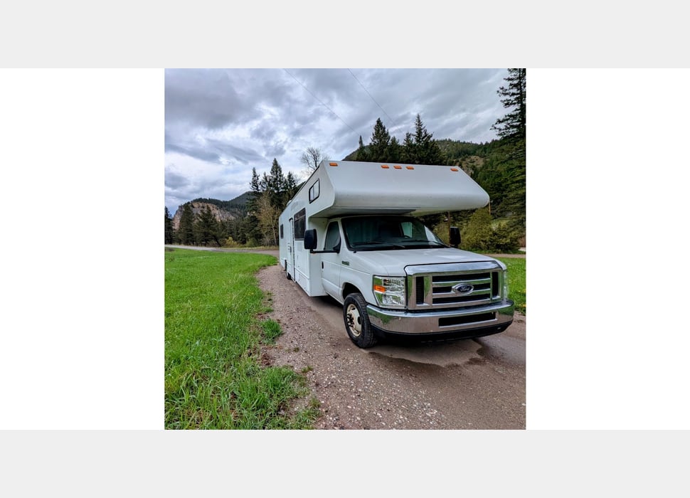 Class C Motor Home rentals in Rexburg