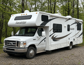 Forest River RV Sunseeker 2860DS LTD