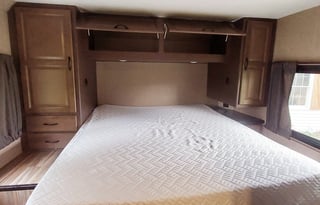 2019 Thor Motor Coach 28A Majestic