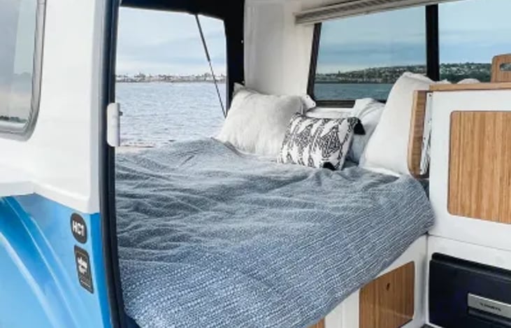 Queen Bed Set-Up - Modular interior can offer many setups.