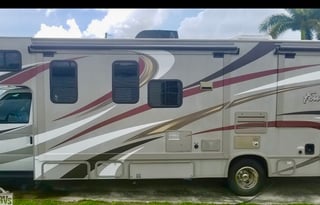 2016 Thor Motor Coach Four Winds 29G. "Let's Go!"