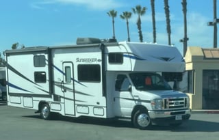 2022 Family friendly Rv 200 miles  per night incl